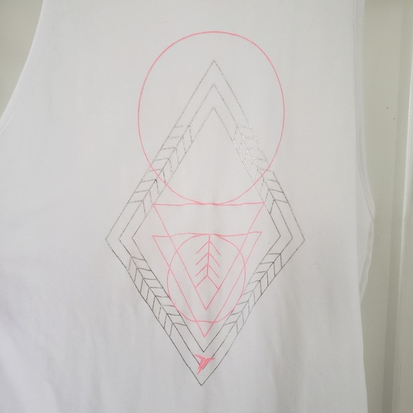 Old navy xs workout tank - Picture 2 of 4